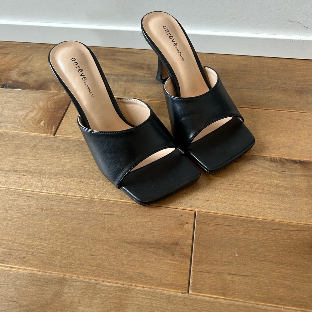 Women’s Mule Heel